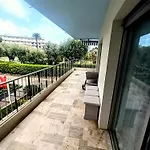 Les Oliviers Big Terrace&pool Comfy Appartamento