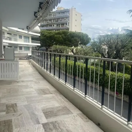Les Oliviers Big Terrace&pool Comfy